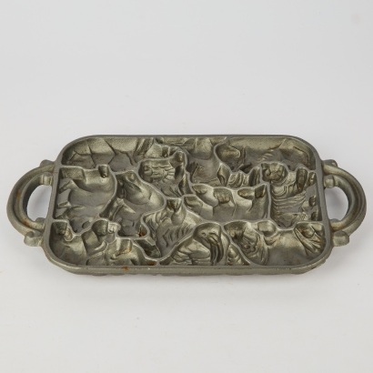 A 1980s John Wright Cast Iron Animal Biscuit Mold