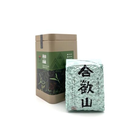 A Box of Taiwan Oolong Tea