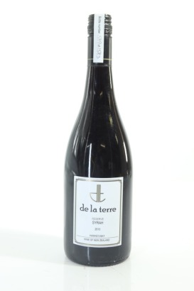 (1) 2013 De La Terre Winery Reserve Syrah, Hawke's Bay