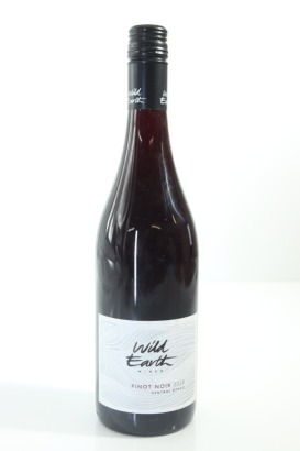 (1) 2020 Wild Earth Pinot Noir, Central Otago
