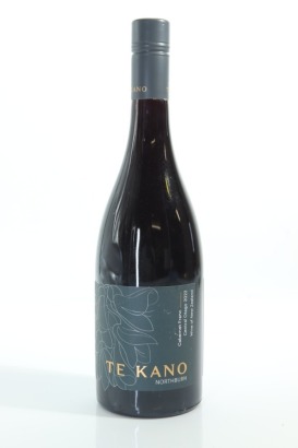 (1) 2022 Te Kano Northburn Pinot Noir, Central Otago