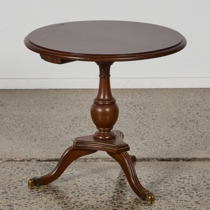 A Georgian Style Solid Mahogany Wine Table
