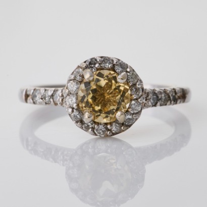 14ct White Gold, 0.23ct Diamond / Citrine Cluster Ring