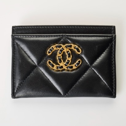 Chanel, Qulited Lambskin 19 Card Holder
