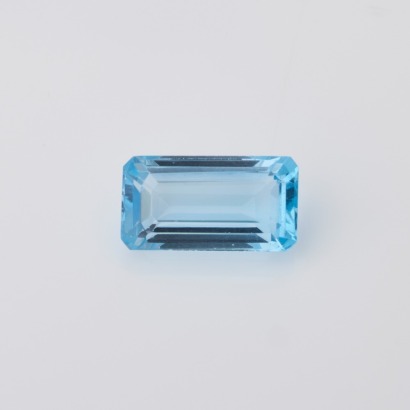 Loose, 15.07ct Rectangular Cut Blue Topaz