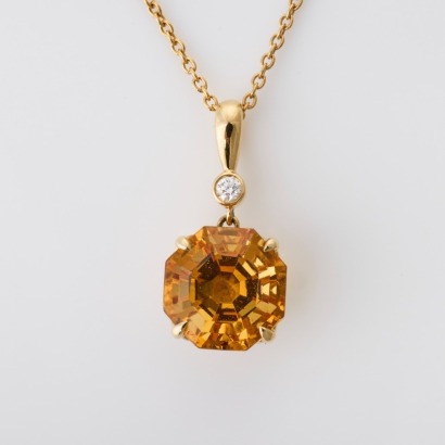 18ct Yellow Gold, 4.00ct Citrine / .04ct Diamond Pendant with 9ct Yellow Gold, Fine Belcher Chain