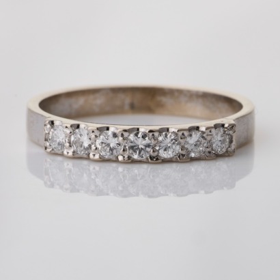18ct White Gold, 0.35ct Diamond Seven Stone Ring