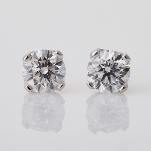 18ct White Gold, 1.00ct Diamond Stud Earrings