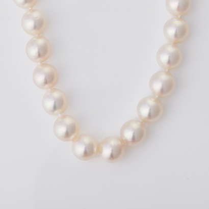 9ct Yellow Gold, 54cm Akoya Cultured Pearl Necklace