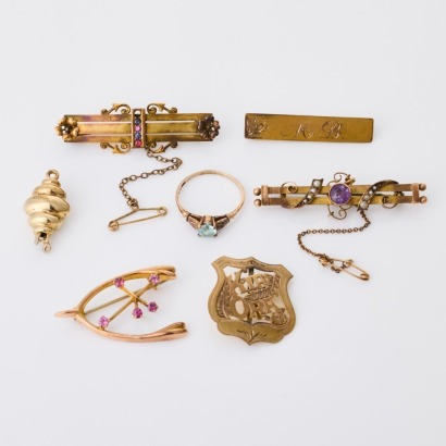 Collection of Seven, Vintage, Victorian Gold Brooches / RIng
