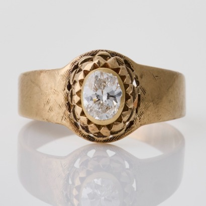 9ct Yellow Gold, Vintage, 0.40ct Oval Diamond Ring