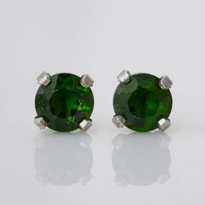 14ct White Gold, 4.0mm Green Diopside Stud Earrings