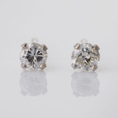 14ct White Gold, 0.20ct Diamond Stud Earrings