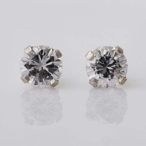 14ct White Gold, 0.60ct Diamond Stud Earrings