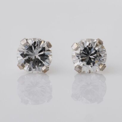14ct White Gold, 0.60ct Diamond Stud Earrings