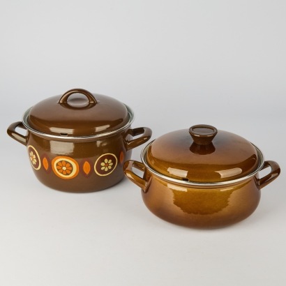 A Pair of Vintage Enamel Cookware Pots
