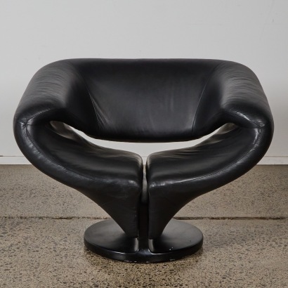 A Pierre Paulin Ribbon Chair Style