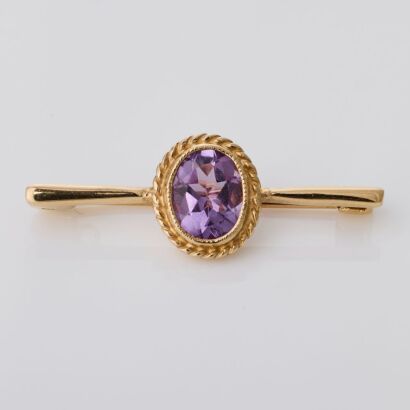 9ct Yellow Gold, Traditional, Amethyst Bar Brooch