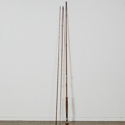 A Two Piece Walker Brampton Rod