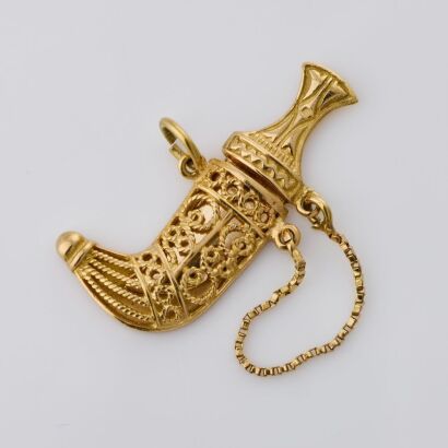 18ct Yellow Gold, Arabian Style Dagger Charm
