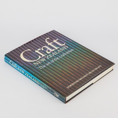 Craft New Zealand by Dorren Blumhardt and Brian Blake