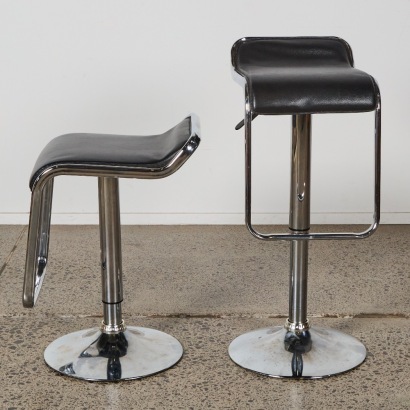 A Pair of Modern Lapalma Style Barstools