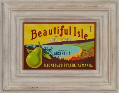 A Framed Beautiful Isle Case Label