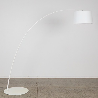 A Twiggy Style Floor Lamp