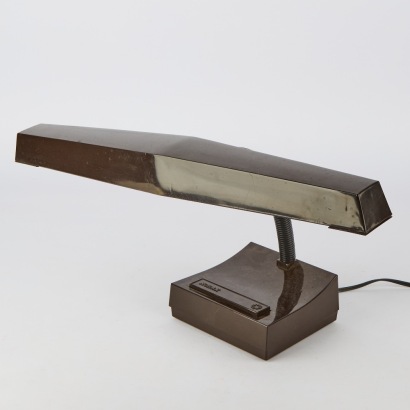 A Vintage Norax Bankers Lamp