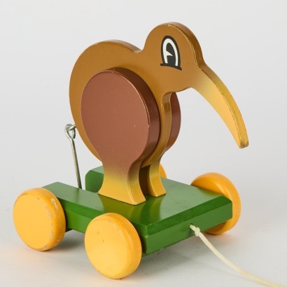 A Dick Frizzell Kiwi Pull-a-long Toy