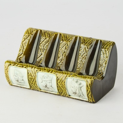 A Vintage Majolica Four-Pipe Stand with King and Queen Reliefs