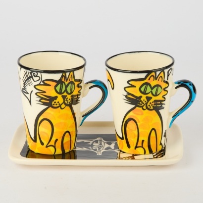 A Pair of Kilsby Handpainted Cat Mugs with Tray