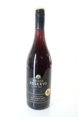 (1) 2017 Selaks Reserve Pinot Noir, South Island