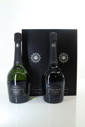 (2) MV Grand Siecle par Laurent-Perrier No 26, Champagne (GB) [JR19]