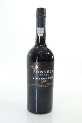 (1) 2011 Fonseca Vintage Port, Portugal, 20% ABV [JR19.5] [RP97-99]