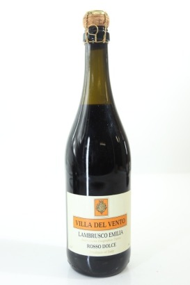 (1) NV Villa Del Vento Lambrusco Emilia Rosso Dulce, Italy IGT
