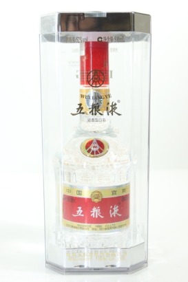(1) Wu Liang Ye Baijiu, Sichuan, 500ml, 52% ABV (GB)
