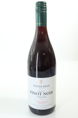 (1) 2011 Felton Road Block 3 Pinot Noir, Bannockburn [JR17.5]