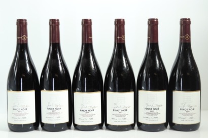 (6) 2017 Crown Range Cellar 'Signature Selection' Grant P. Taylor Pinot Noir, Gibbston