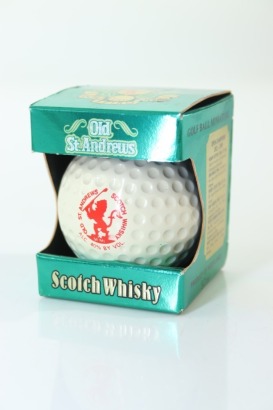 (1) Old St. Andrews Scotch Whisky Golf Ball Miniature