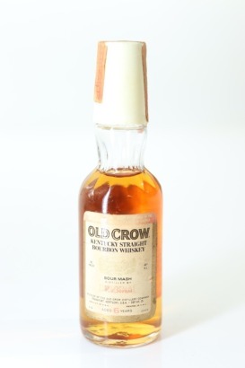 (1) Old Crow 6 Year Old Kentucky Straight Bourbon Whiskey Miniature