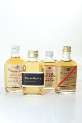(1) Mixed Whisky Miniatures, 4 Bottles Sold as One Lot
