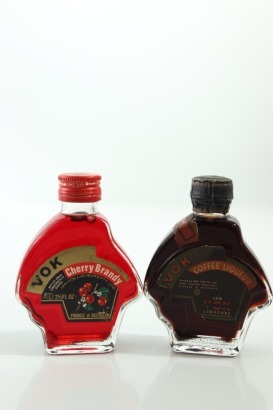 (1) Mixed Jan Vok Miniatures, 2 Bottles Sold as One Lot