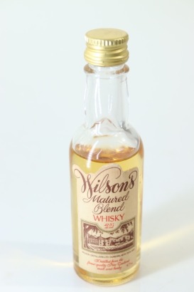 (1) Wilson's New Zealand Blended Whisky Miniature