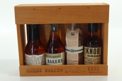 (1) Bourbon Legends 4-pk Miniature Set