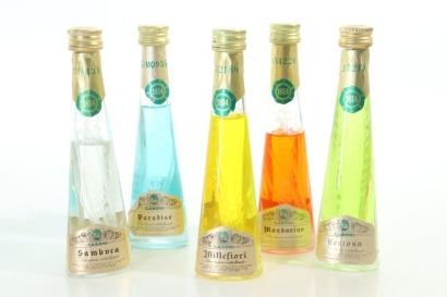 (1) Mixed Cagoni Miniatures, 5 Bottles Sold as One Lot