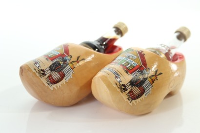 (1) Bols Miniatures in Miniatures Clog, 2 Sold as One Lot