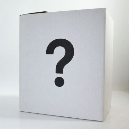 (1) 14kg Whisky and Mixed Miniature Mystery Box