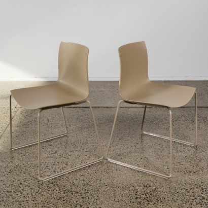 A Pair of Arper Catifa 46 Chairs