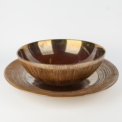 A Large Natuzzi Copper Design Serving Bowl and Platter